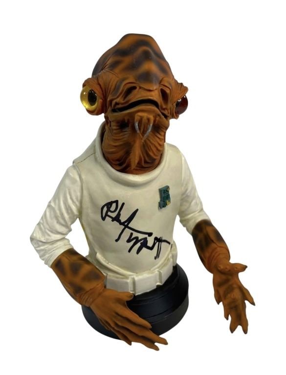 Star Wars - Return of the Jedi (1983) (Phil Tippett Collection) - Signed Admiral Ackbar Statue Bust: Star Wars - Return of the Jedi (1983) (Phil Tippett Collection) - Signed Admiral Ackbar Statue Bust.Collectible numbered Admiral Ackbar bust from the sci-fi film 'Star Wars: Episode VI - Return of