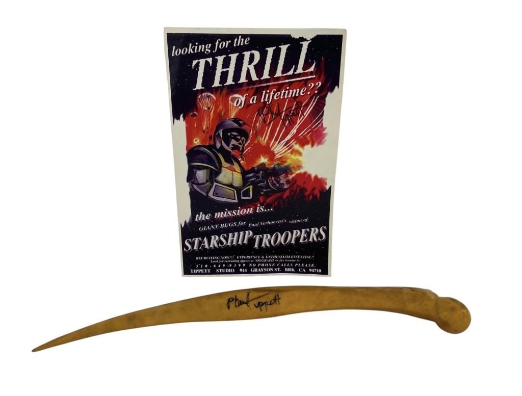 Starship Troopers (1997) - Signed Warrior Bug Claw And Phil Tippett Recruiting Poster (1 of 4)