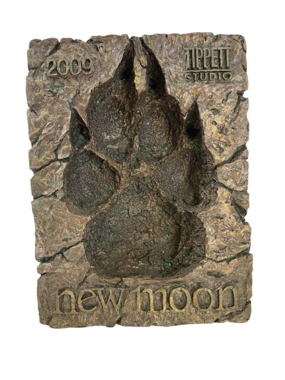 The Twilight Saga: New Moon (2009) - Phil Tippett Crew Gift Wall Plaque (1 of 3)
