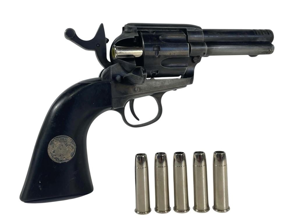 The Walking Dead (2010-2022) - Eugene (Josh McDermitt) Hero Single Action Army Revolver (1 of 9)