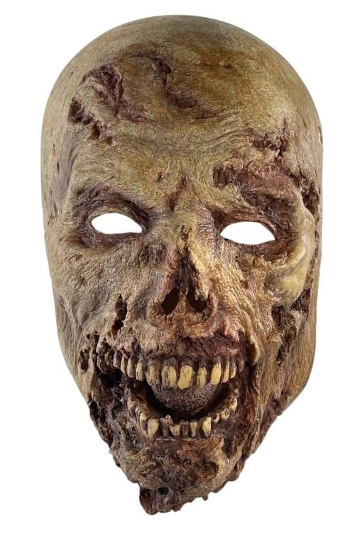 The Walking Dead (2010-2022) - Walker Mask - Lot B (1 of 6)