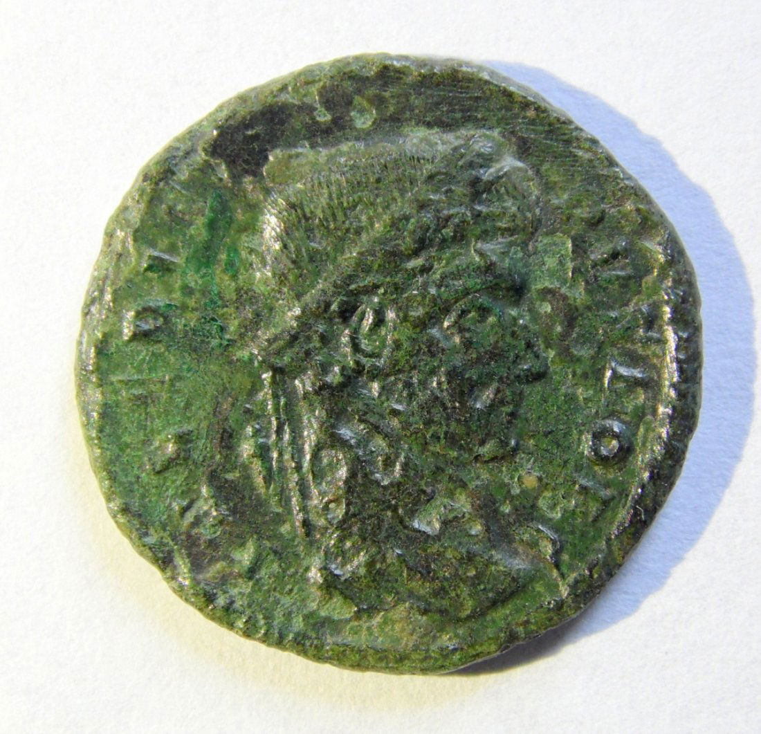 Ancient Rome Sestertius Constantine ll 317-340 AD (1 of 2)