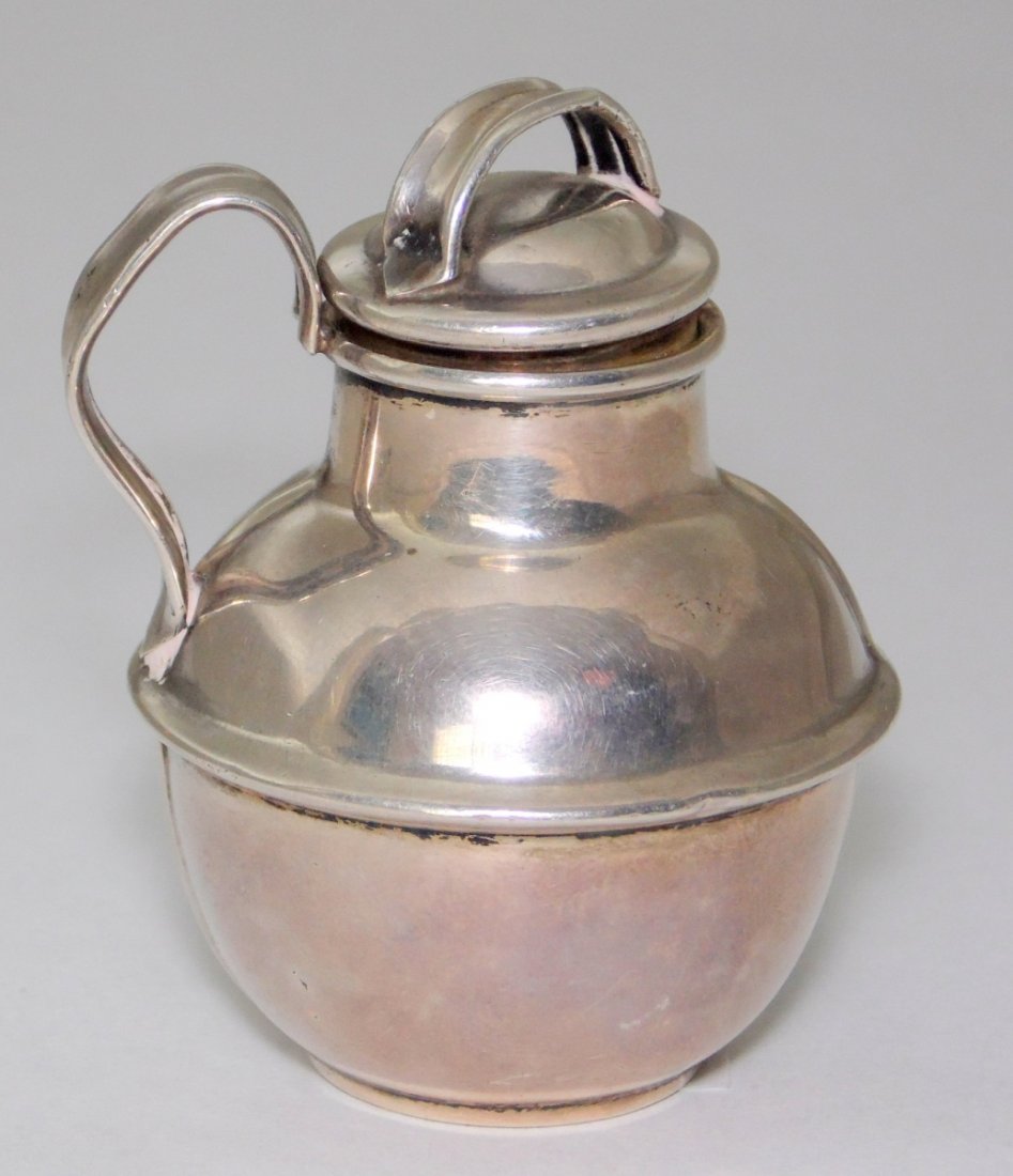 Silver Miniature Guernsey/Jersey Milk Can: Vintage Sterling Silver Miniature Guernsey/Jersey Milk Can by Kenneth Tyler Key. Hallmarked Birmingham 1960. Height 5 cm.