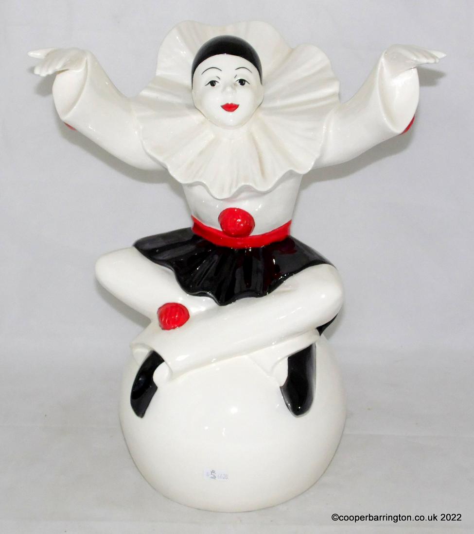 Pierrot the Clown Ceramic Statue Figurine. (1 of 1)