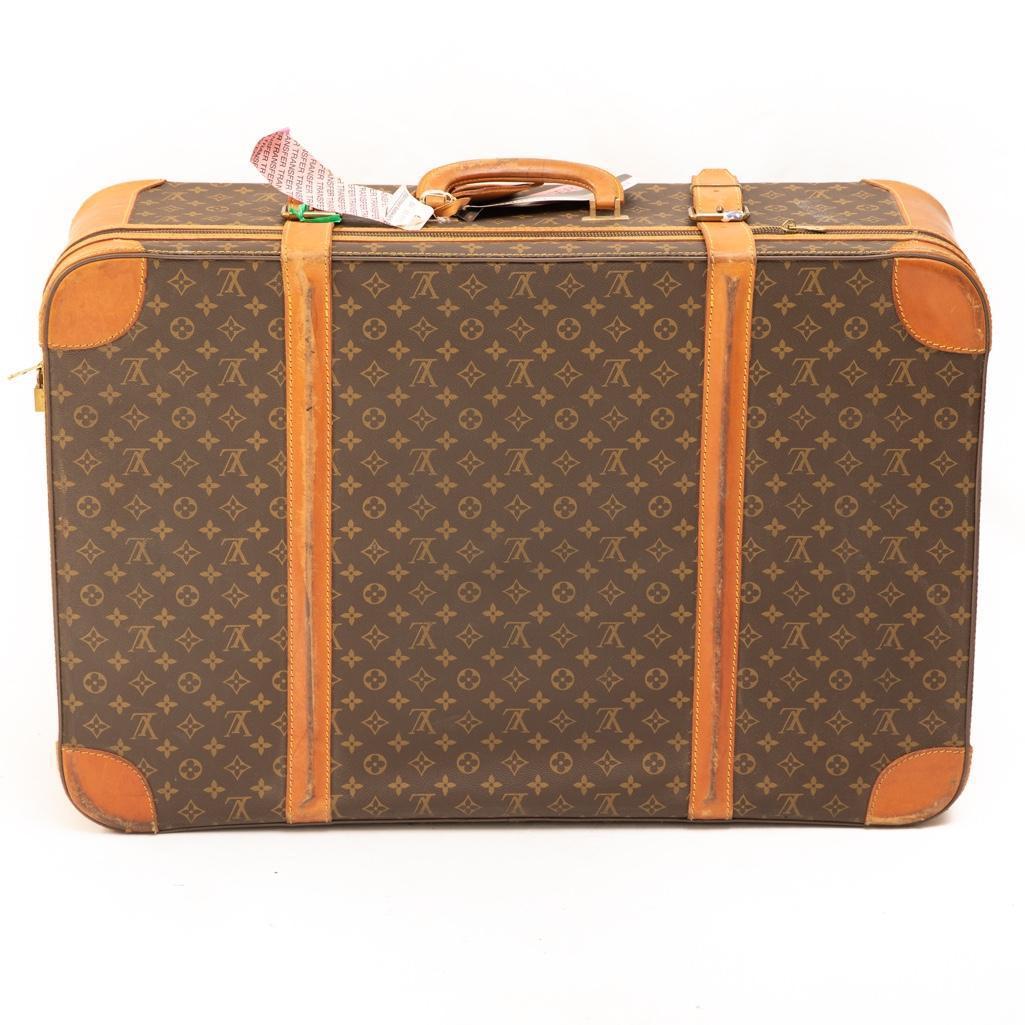 Vintage Louis Vuitton Suitcase Trunk (1 of 10)
