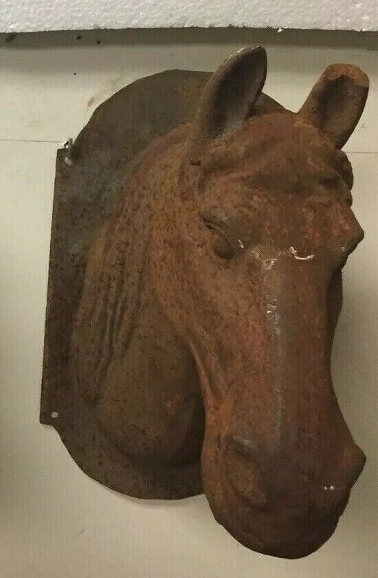 Vintage cast iron horse head (1 of 5)