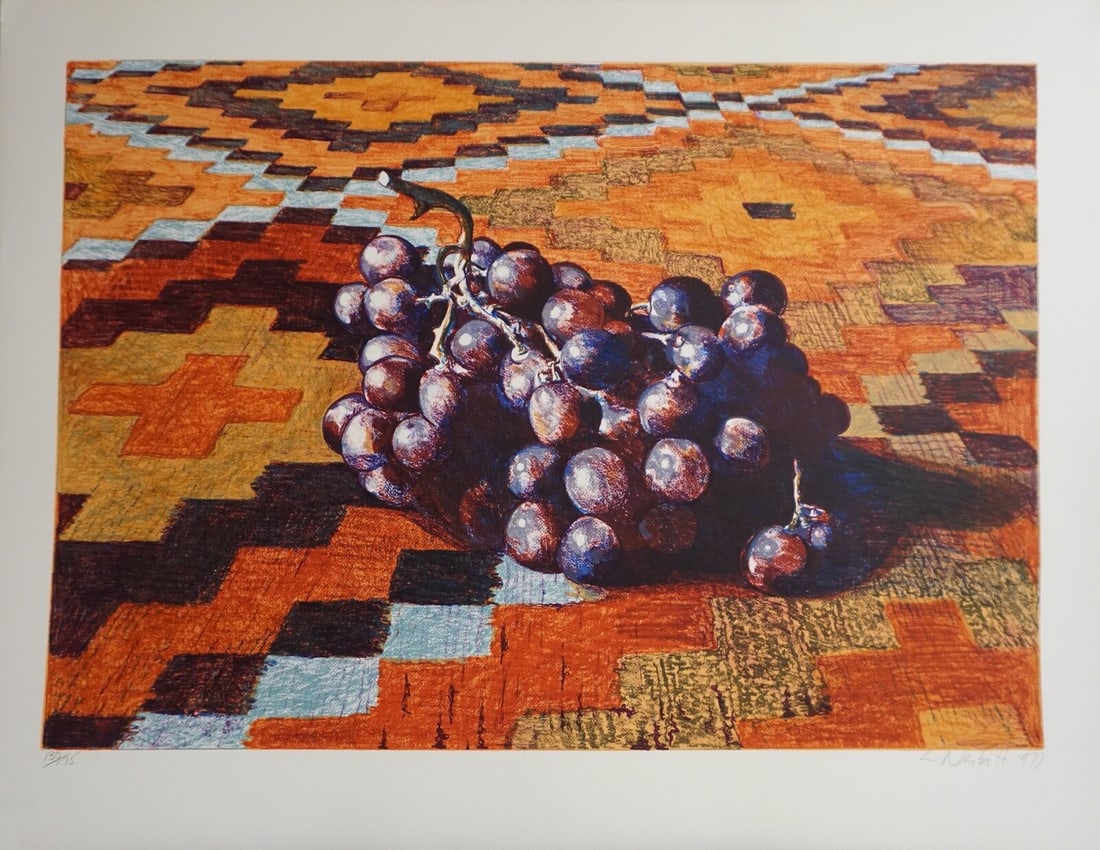 Lowell Nesbitt Grapes Hand Signed Screenprint: Artist: Lowell Nesbitt Title: Grapes Year: 1977 Dimensions: 24 in. X 31 in Edition: From the edition of 175 Medium: Screenprint on Paper Signature: Hand Signed by Lowell Nesbitt Condition: Excellent