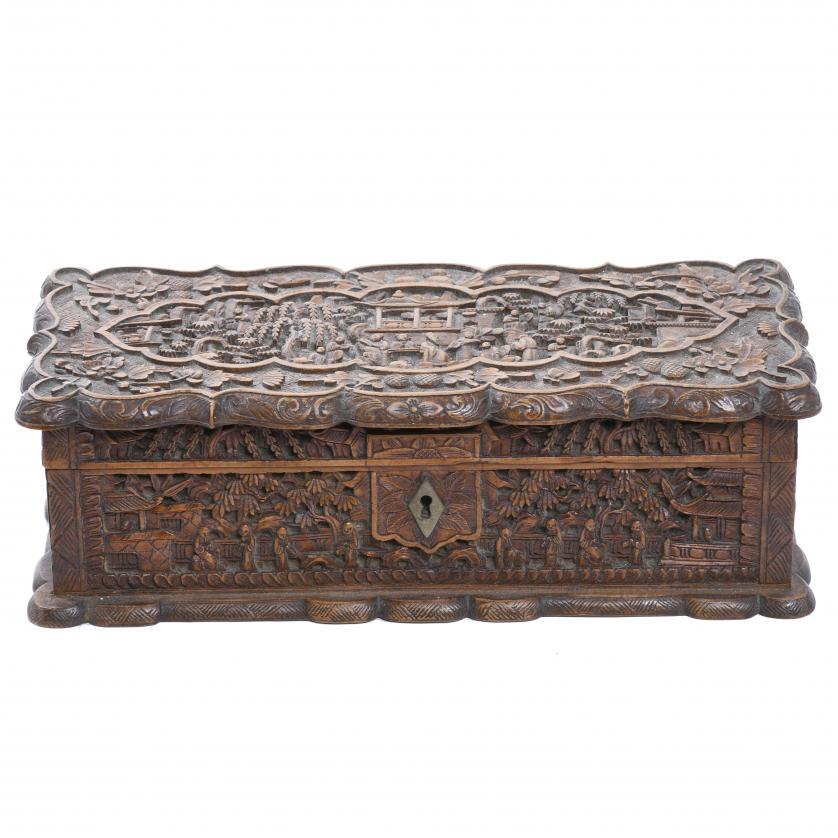 CHINESE BOX, LAST THIRD OF THE 20TH CENTURY. (1 of 5)