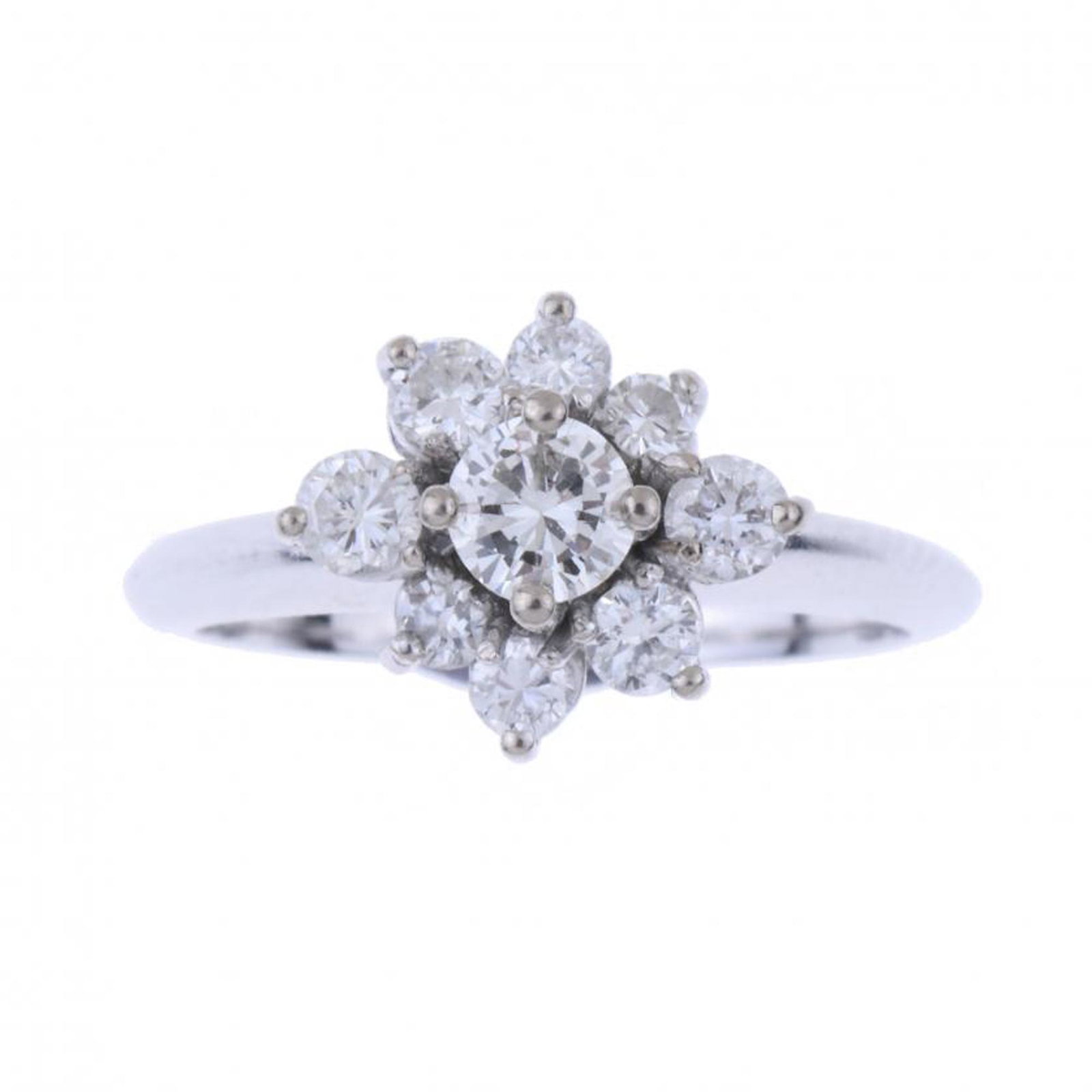 DIAMONDS ROSETTE RING.: 18kt white gold with brilliant cut diamonds of 0.65 ct.4.3 grs