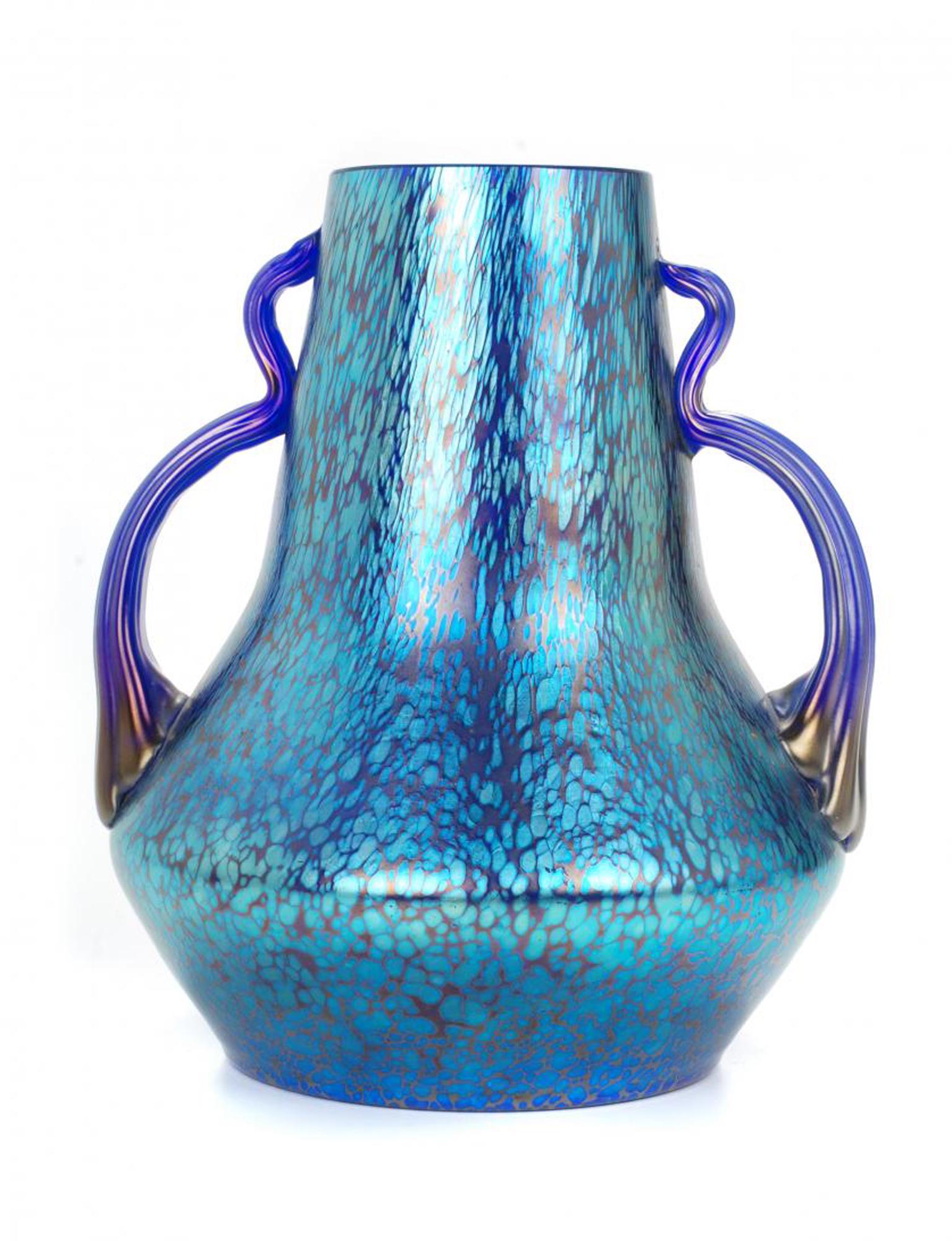 JOHANN LOETZ (1880-1940). AUSTRIAN ART NOUVEAU VASE, (1 of 1)