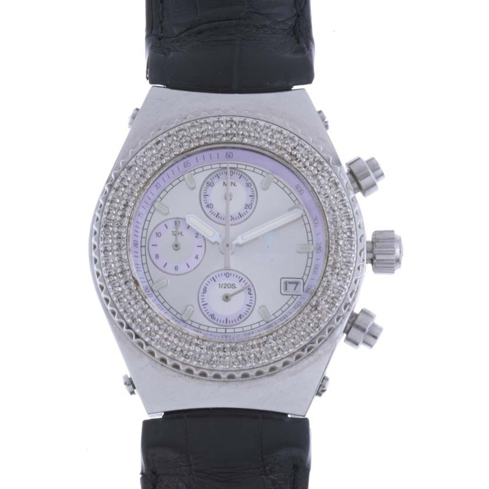 TECHNOMARINE, CHRONOGRAPH DIAMOND: Ladies' wristwatch, steel case of 37 mm, bezel with diamonds and leather watchband. Quartz movement. In running order at the time of cataloguing, signs of use.