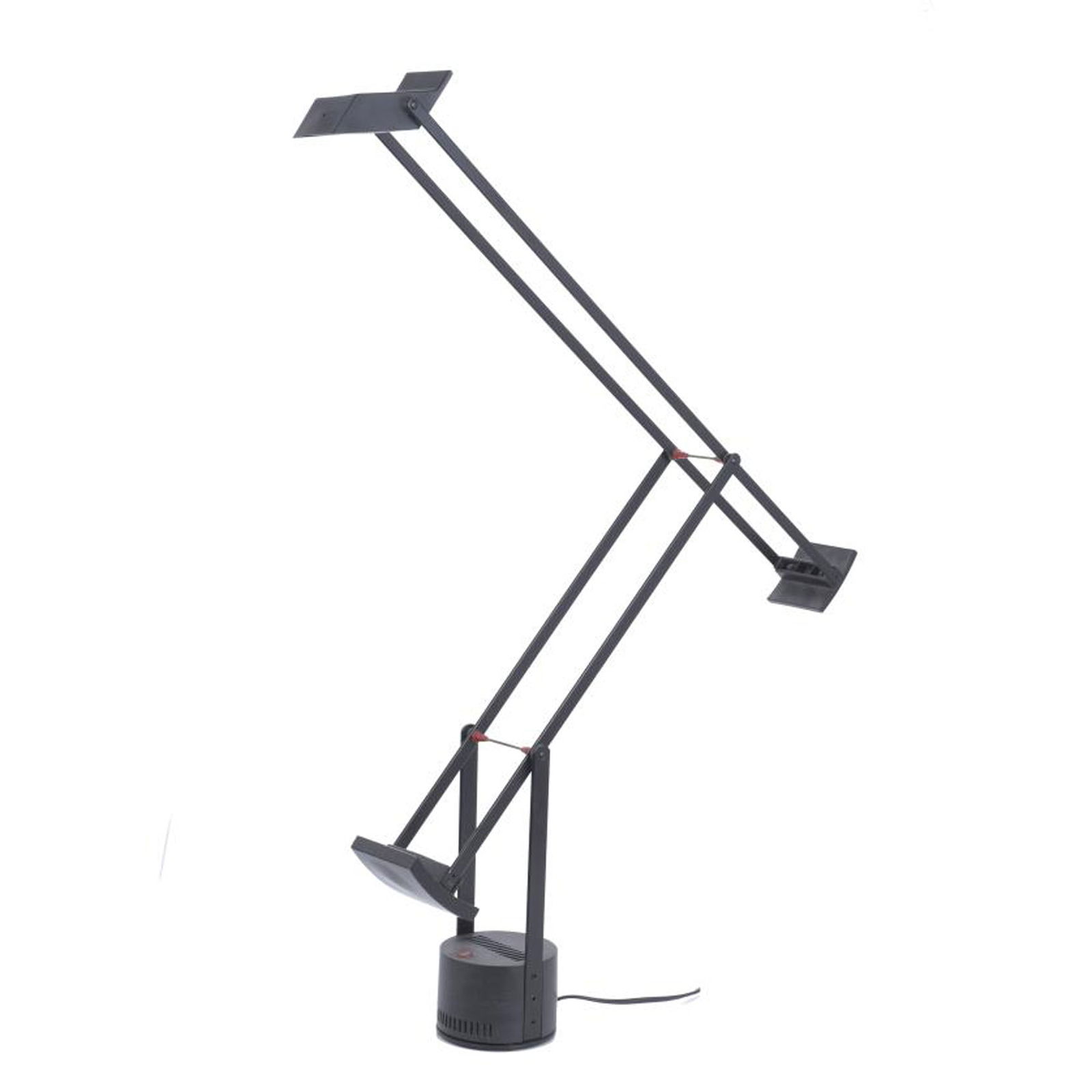 RICHARD SAPPER (1932 - 2015) FOR ARTEMIDE. "TIZIO" MODEL TABLE LAMP. ITALY, 1990.: Black enamelled aluminium and technopolymer. Rust on the metallic areas. It requires revision. 70 x 75 x 11 cm (extended) 83 x 14 x 10.5 cm (folded)