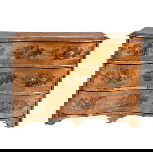 Chest of drawers from the South of Germany, probably from Bavaria, first third of the 18th century.: Structure in pine wood and surface in fine woods such as walnut root, yew root and rosewood, among others. Escutcheons and handles in brass and gilded metal. Chest of drawers with a sinuous profile or