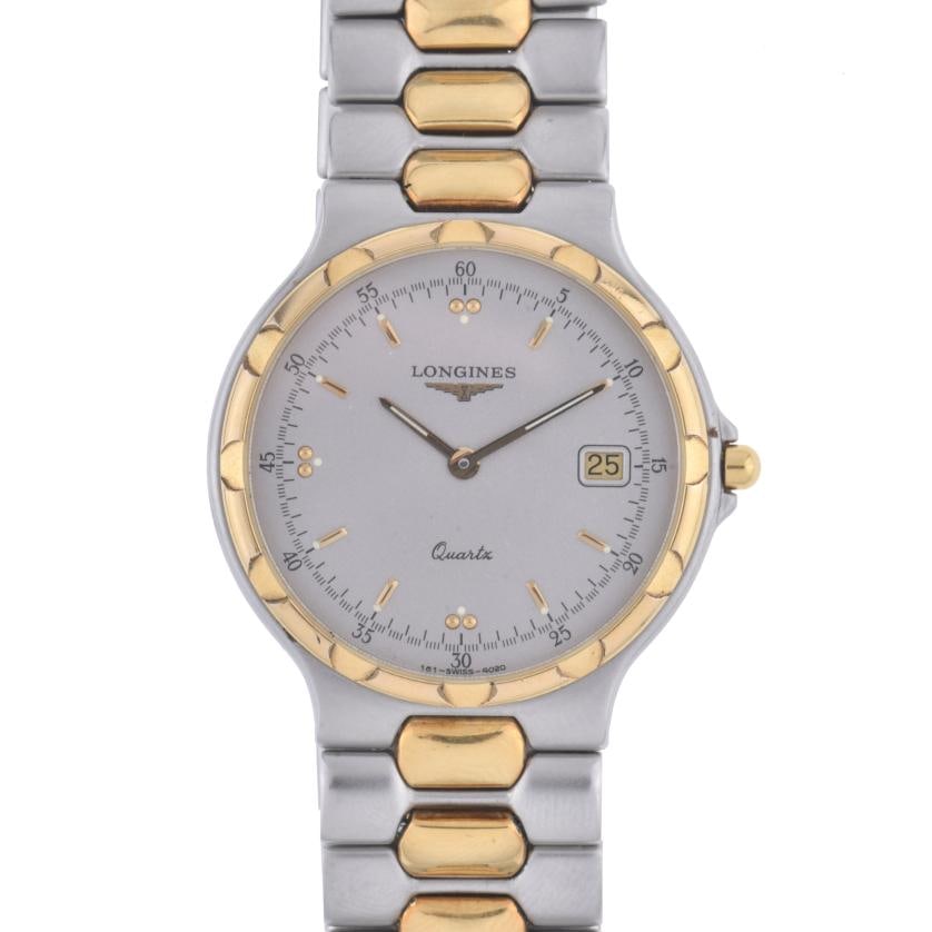 LONGINES. Conquest. Wristwatch.: Steel case of 33 mm with steel watchband. Quartz movement with calendar at three o'clock. The battery should be replaced. No box or documentation.