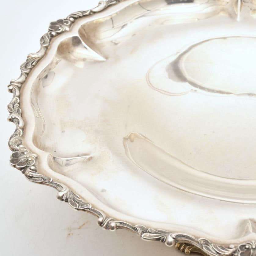 MID 20TH CENTURY SPANISH SCHOOL. Centrepiece. (1 of 3)