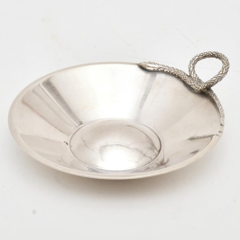 Various objects. - 6