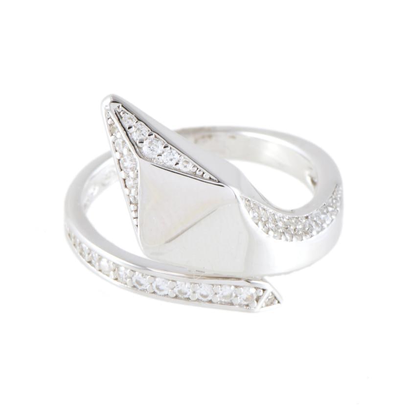 Snake-shaped ring with zircons. (1 of 2)