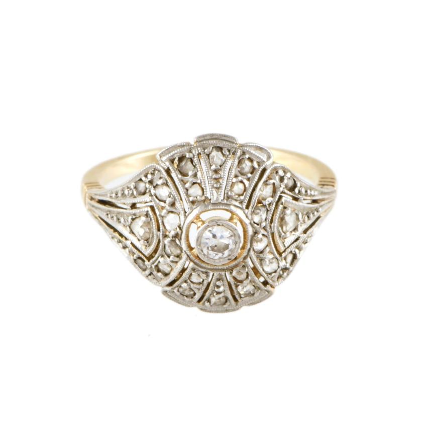 Art Deco diamonds ring. (1 of 2)