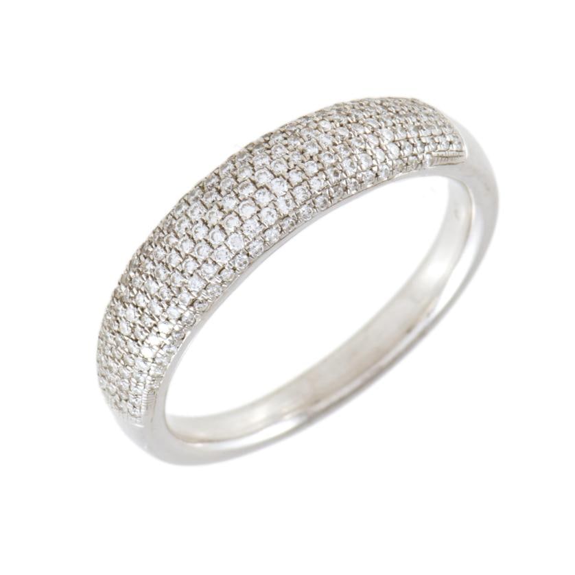 Ring with diamonds pavé.: 18 kt white gold and brilliant cut diamonds pavé.Size: 20/60.