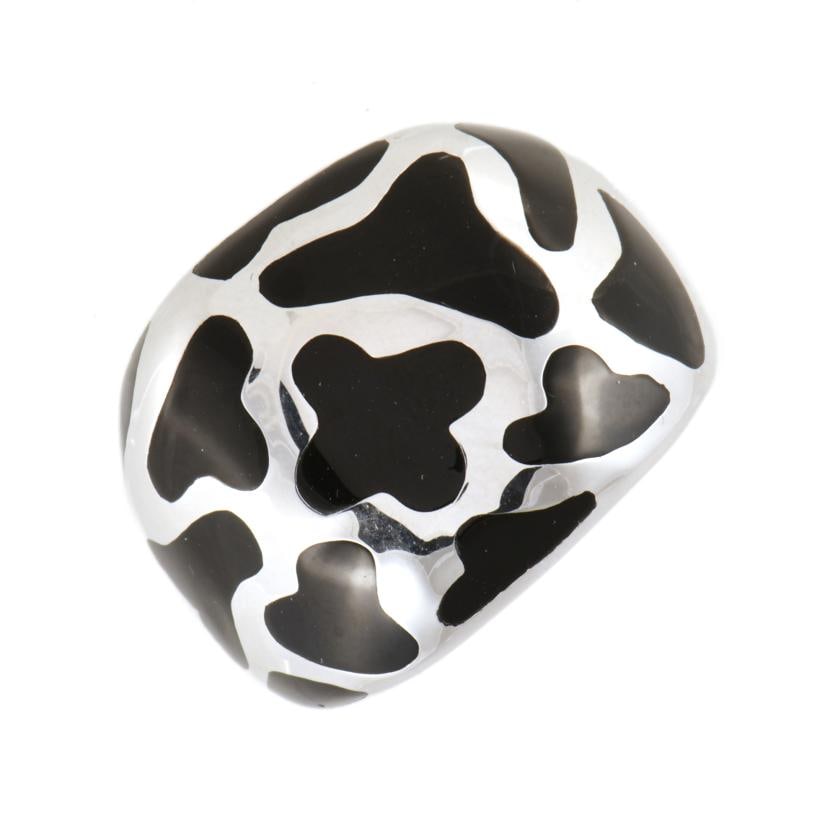 Wide ring with enamel.: In 925 silver.Size 16/56.