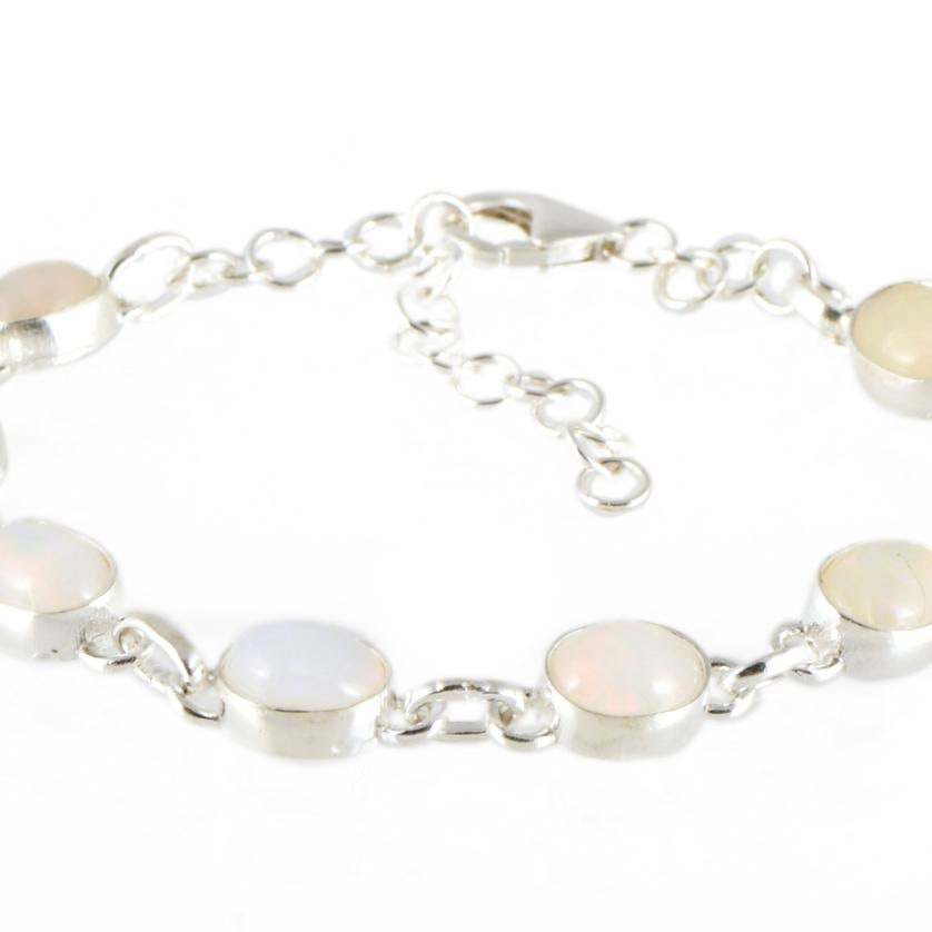 Bracelet with white opals. (1 of 2)