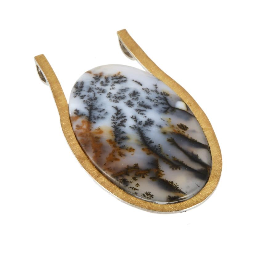 Large pendant with natural chalcedony. (1 of 1)