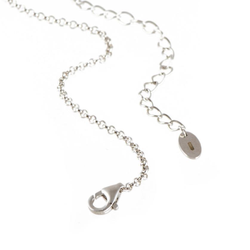 Necklace with zircons pendant cross. (1 of 2)