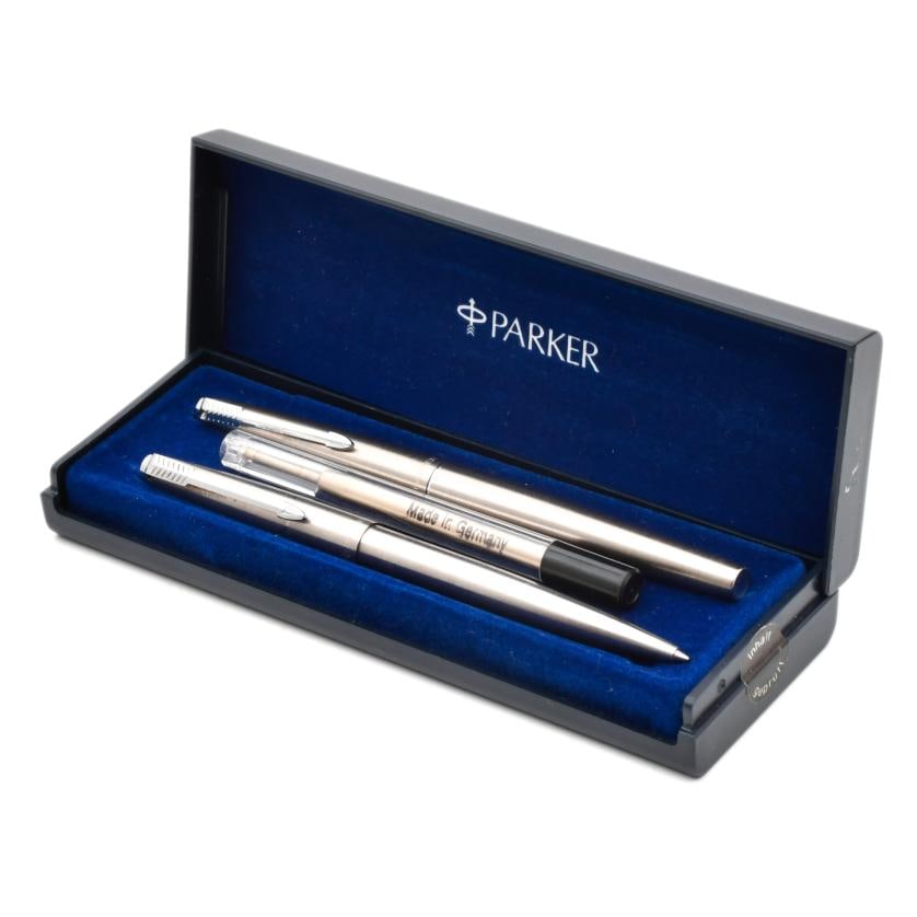 PARKER. Fountain pen and ballpoint pen. (1 of 2)