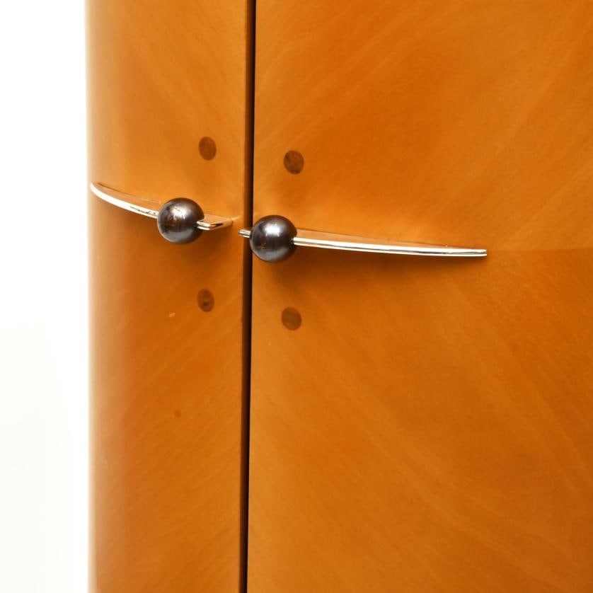 JAUME TRESSERRA (BARCELONA, 1943) ‘Eliptic’ drinks cabinet. (1 of 6)