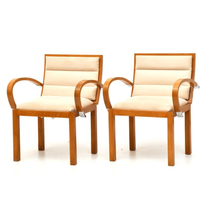 JAUME TRESSERRA (BARCELONA, 1943) Pair of Casablanca chairs. (1 of 4)