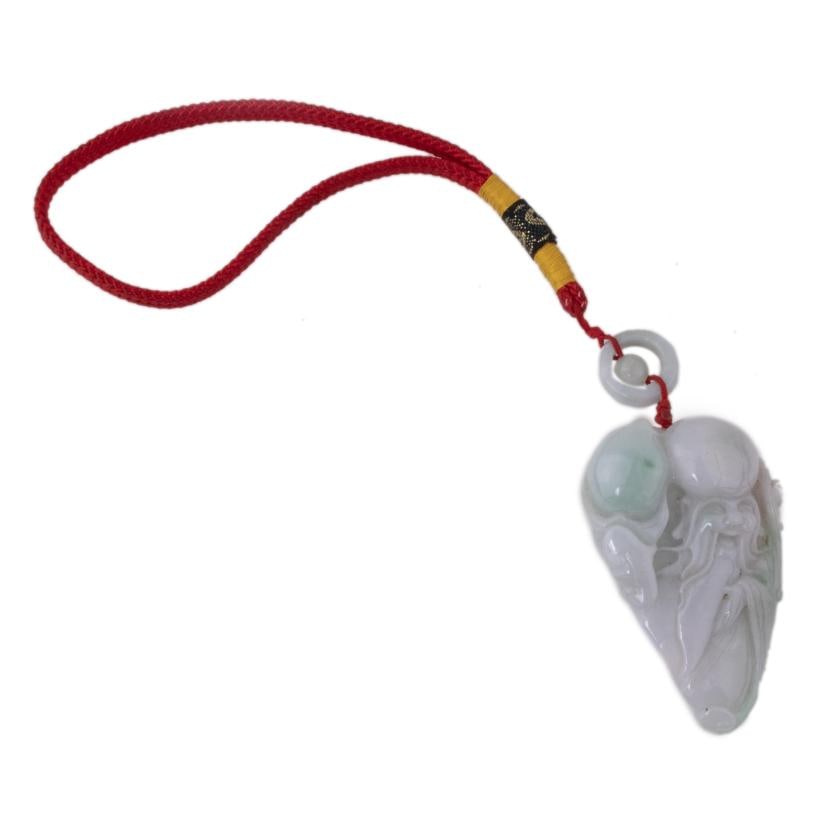 20TH CENTURY CHINESE SCHOOL. Pendant depicting a wise man.: Carved jadeite.A sticker with a reference number on the back.7 x 5 x 2.5 cm (without pendant).