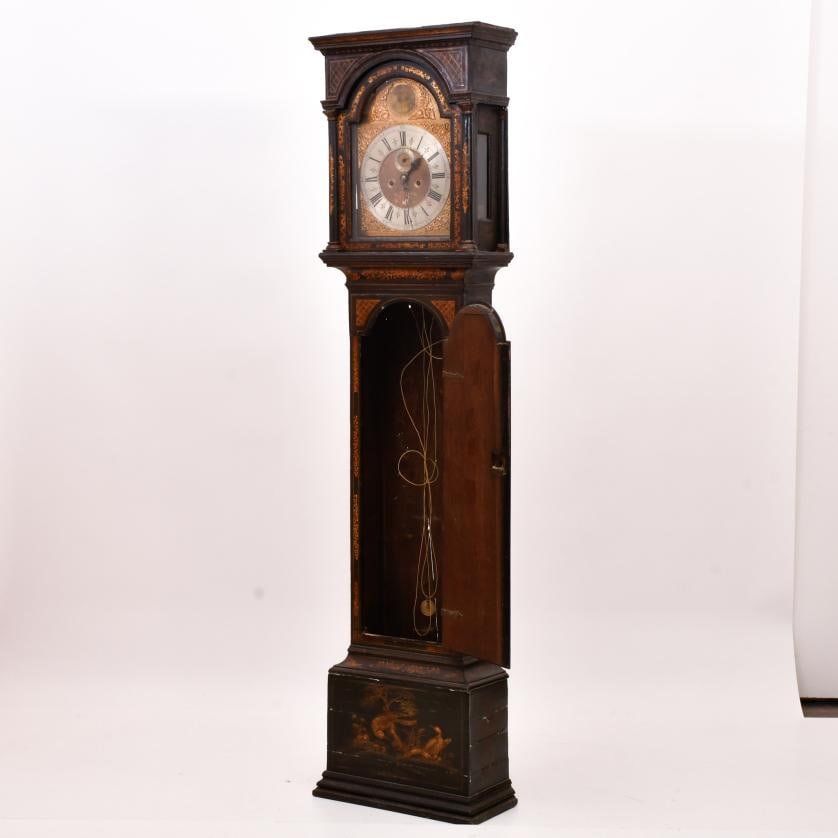 ROBERT AND PETER HIGGS. Grandfather clock, second half of the 18th century. (1 of 2)