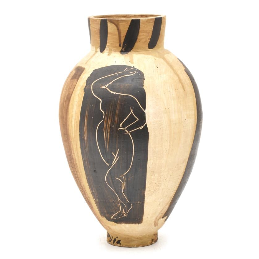 AGUST? PUIG (1957). Painted ceramic vase with incised decoration on the painted layer. (1 of 4)