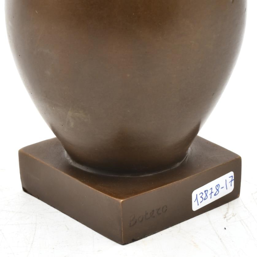 AFTER MODELS BY FERNANDO BOTERO. Cat. (1 of 2)