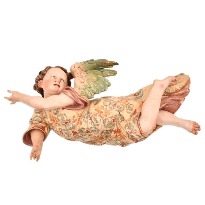 17TH CENTURY CATALAN SCHOOL. Figure of an angel. (1 of 2)