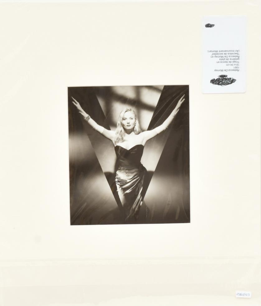 Rebecca De Mornay. 1991.: Vintage silver gelatin print. Rebecca De Mornay in ‘An Inconvenient Woman’. 24 x 18 cm (photo).