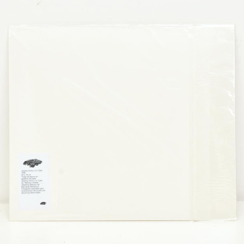 Jeremy Irons and Liv Tyler. 1996.: Vintage silver gelatin print. Jeremy Irons and Liv Tyler in Bernardo Bertolucci's ‘Stealing Beauty’. Photograph taken for the promotion of the Fox Searchlight film. 18 x 24 cm (photo).