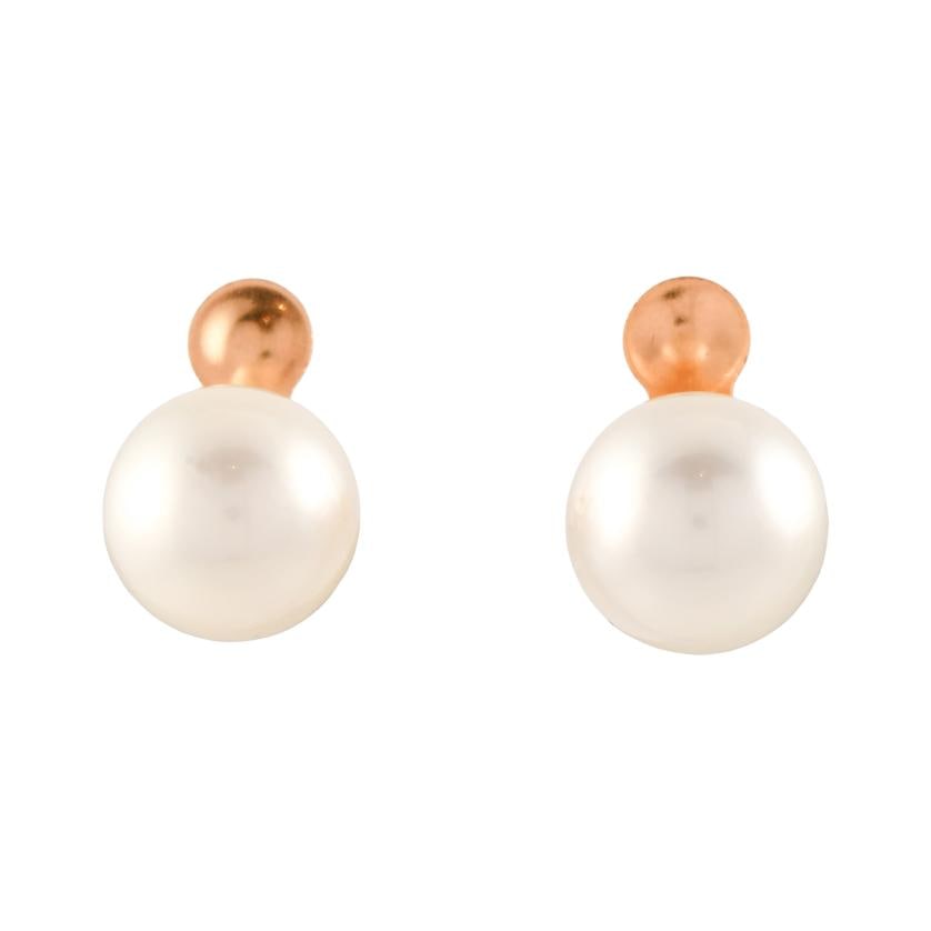 Pearls earrings. (1 of 1)