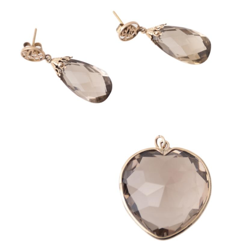 Oriental-style smoky quartz pendant and earrings set. (1 of 2)