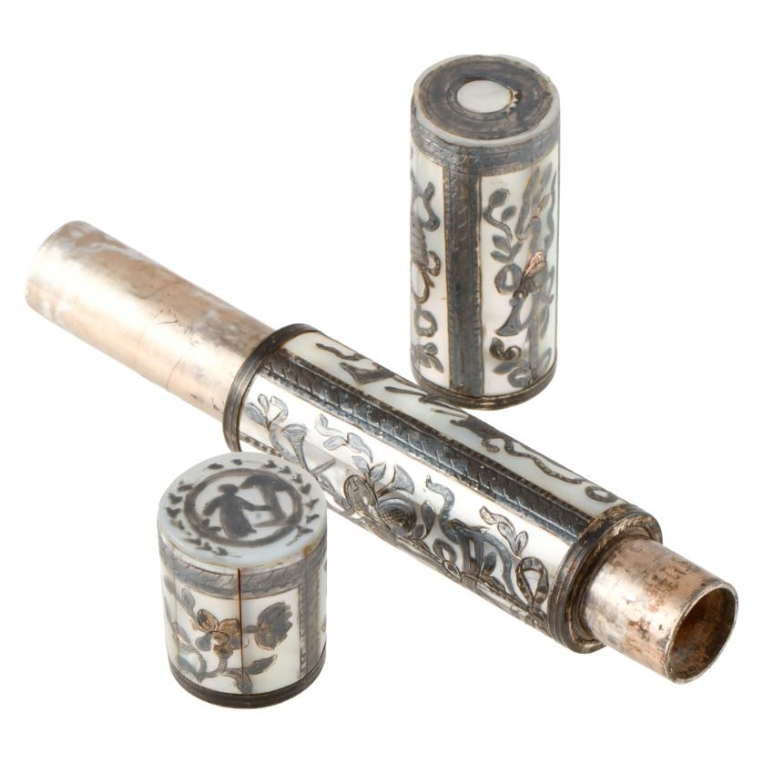 18TH CENTURY FRENCH SCHOOL. Étui o nécessaire, circa 1780. (1 of 2)