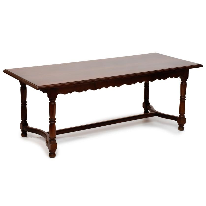 VALENT?. Dining table and six chairs.: Varnished wood. Wear and tear, and holes caused by apparently inactive wood-boring insects. 117 x 47 x 45 cm approx. (chairs); 76 x 197 x 85 cm approx. (table).