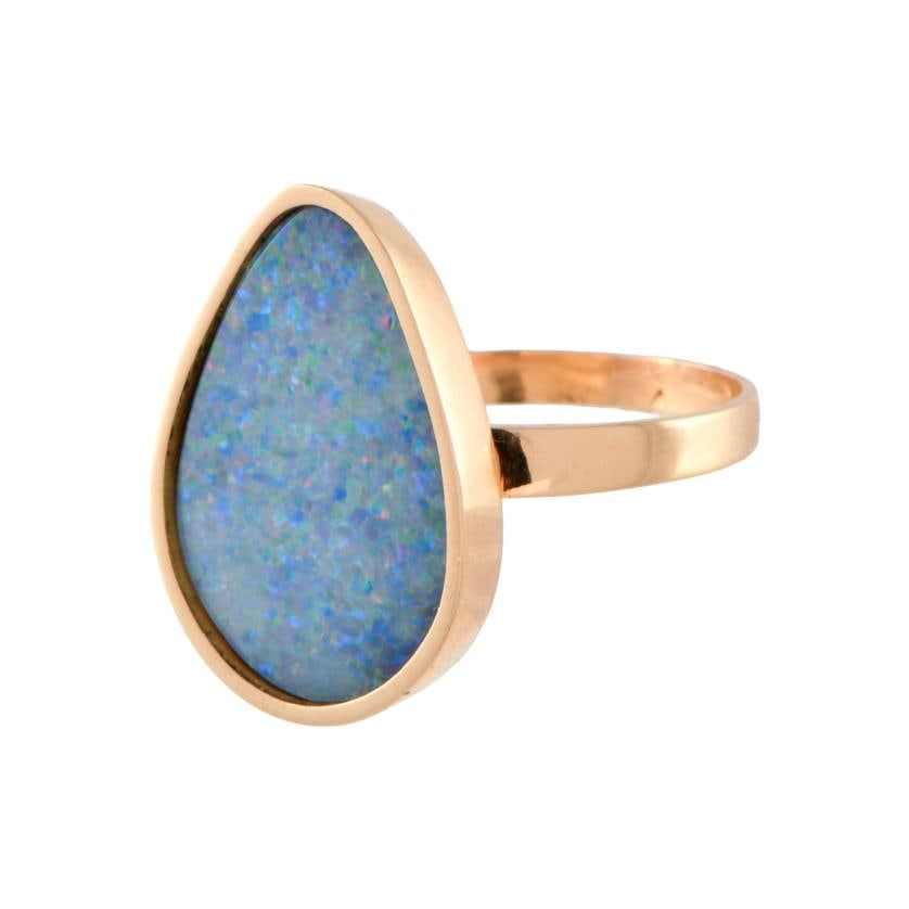 Mnimalist ring with opal. - 2