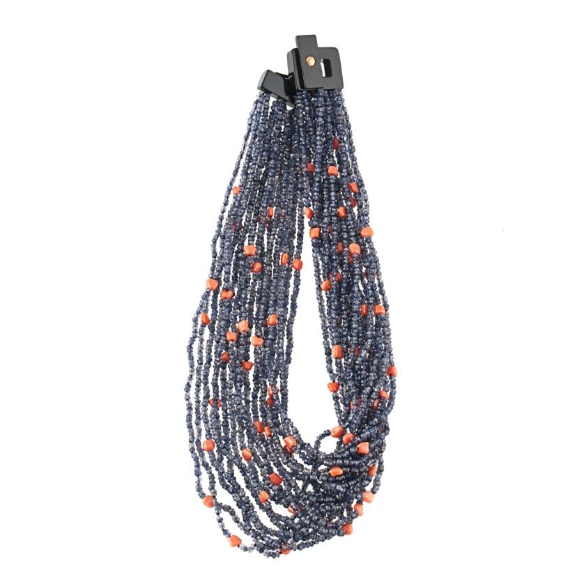 NECKLACE OF EIGHTEEN IOLITES. (1 of 1)
