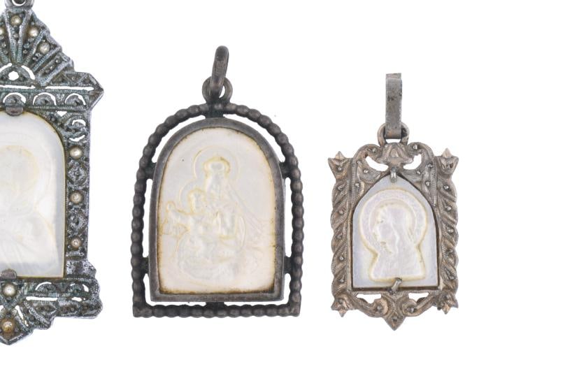 Set of five devotional medals.: Different periods and materials.