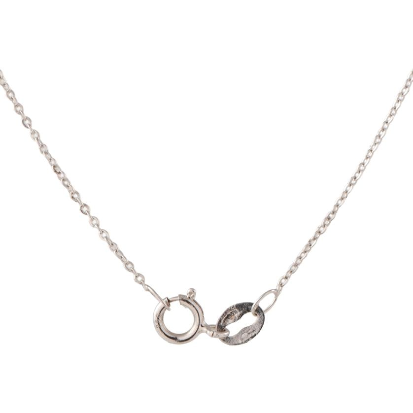 Links chain necklace.: 18 kt white gold.Carabiner clasp.Length when open: 50 cm.Weight: 0.9 gr.