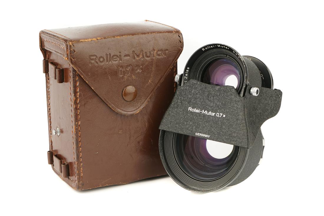 A Rollei Rollei-Mutar 0.7x Lens Converter, (1 of 2)