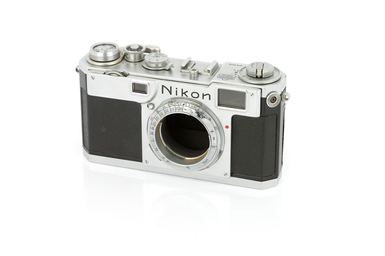 A Nikon S2 'Dummy' Rangefinder Body,: 1954-58, chrome, serial no. 6157019, body, G-VG, lacking all key internal components Note: Lot imported under Temporary Admission. 5% UK import VAT will be charged on the â€˜hammerâ€™ and 20%