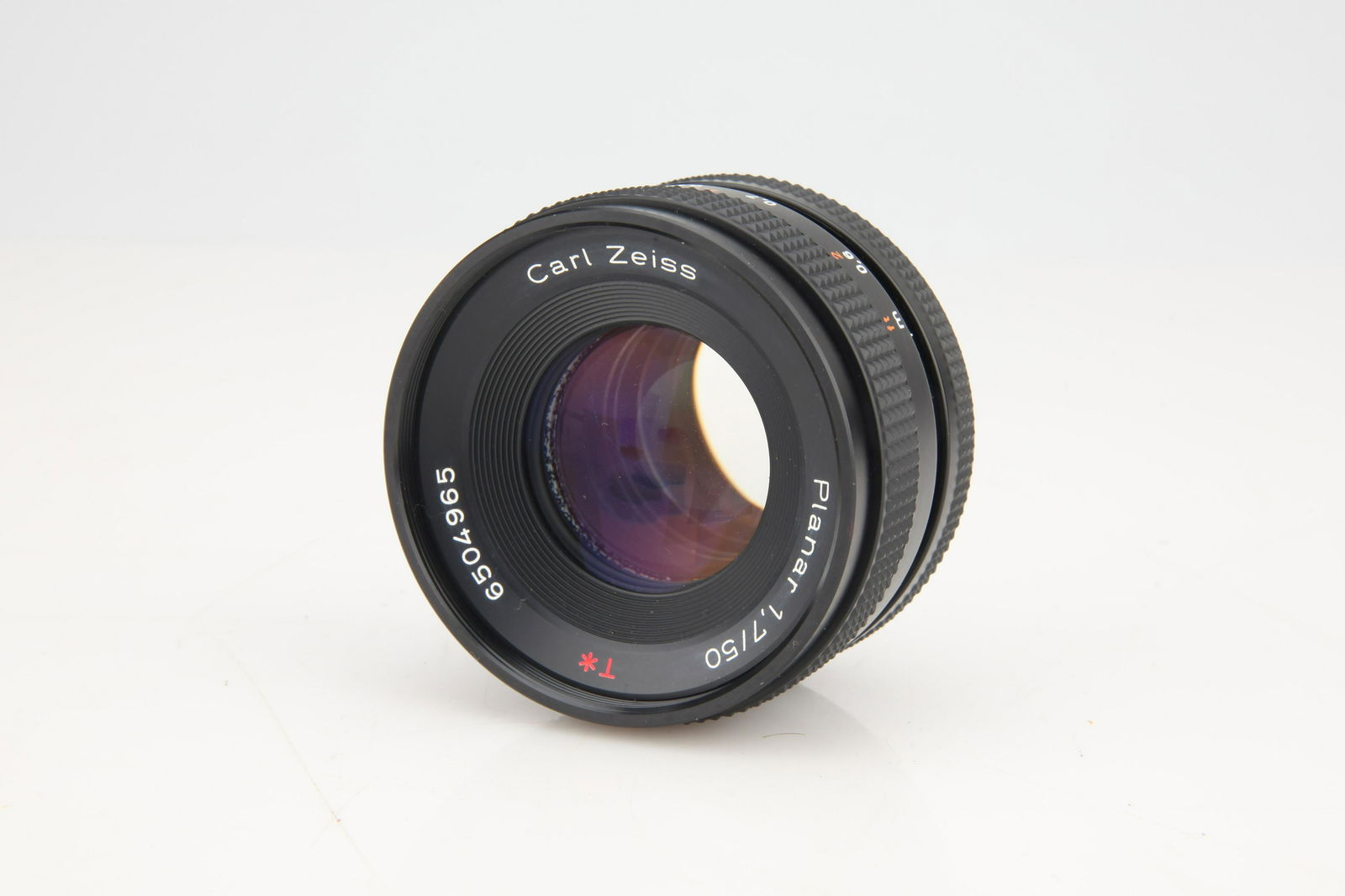 A Carl Zeiss Planar T* 50mm f/1.7 Lens, (1 of 1)