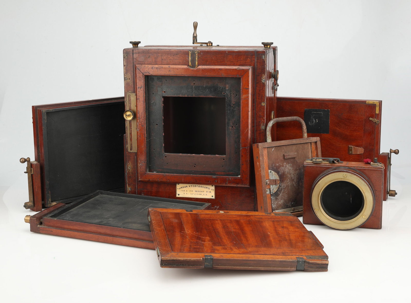 A Mahogany & Brass London Stereoscopic Co. Tailboard (1 of 1)