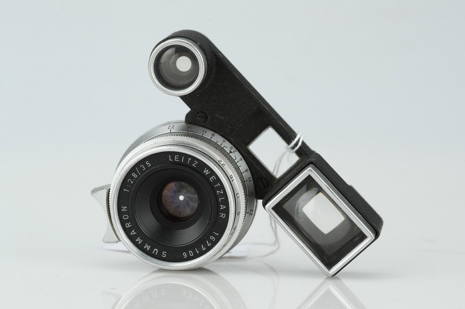 A Leitz Summaron f/2.8 35mm Lens, (1 of 1)